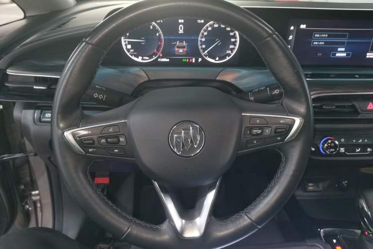 Used Buick GL6 2021 323T Mild Hybrid Connect Luxury Model Steering Wheel
