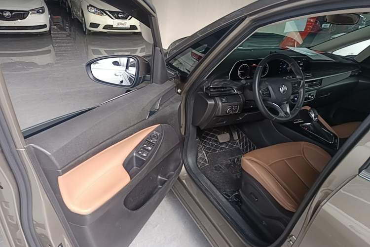 Used Buick GL6 2021 323T Mild Hybrid Connect Luxury Model Driver Seat