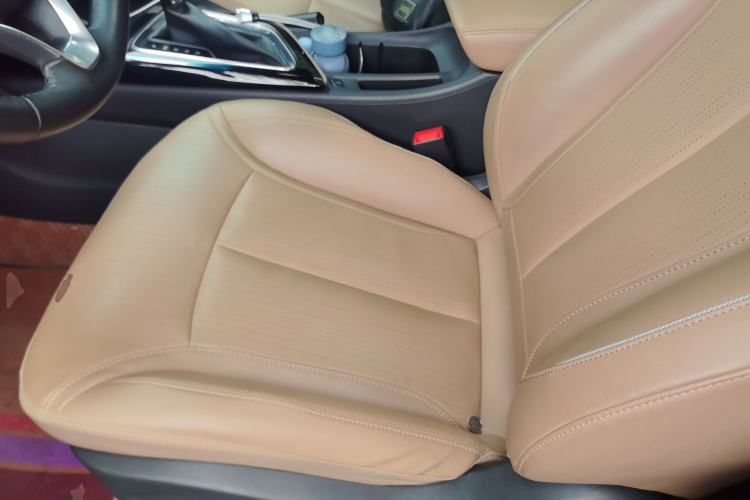 Used Buick GL6 2021 323T Mild Hybrid Connect Luxury Model Left Front Seat