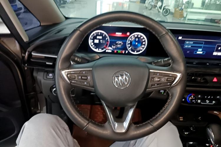 Used Buick GL6 2021 323T Mild Hybrid Connect Luxury Model Steering Wheel