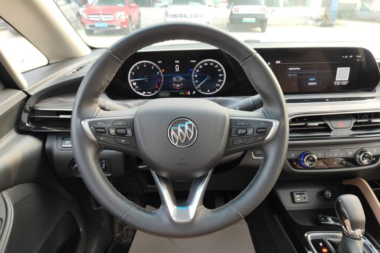 Used Buick GL6 2021 323T Mild Hybrid Connect Luxury Model Steering Wheel