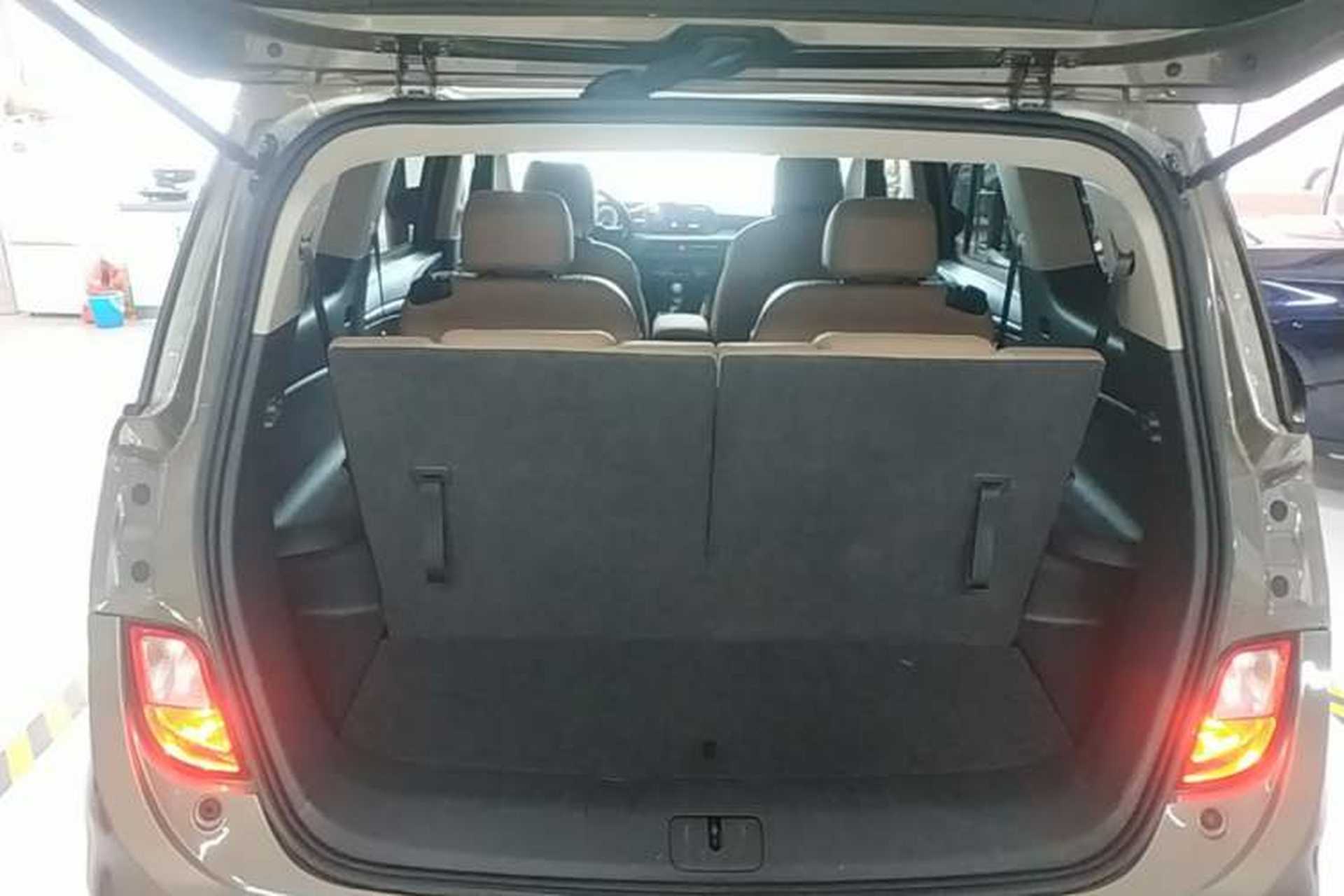 Used Buick GL6 2021 323T Mild Hybrid Connect Luxury Model Trunk