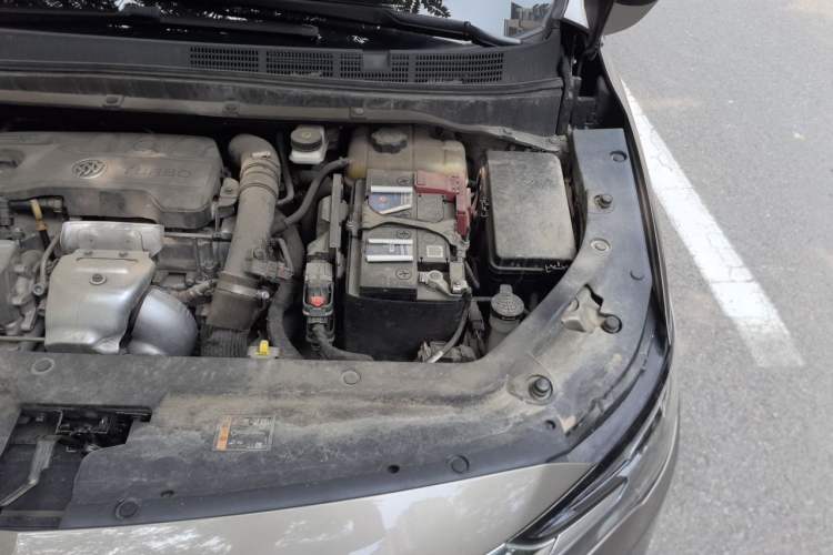 Used Buick GL6 2021 323T Mild Hybrid Connect Luxury Model Engine Bay Left