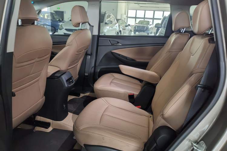 Used Buick GL6 2021 323T Mild Hybrid Connect Luxury Model Interior 3