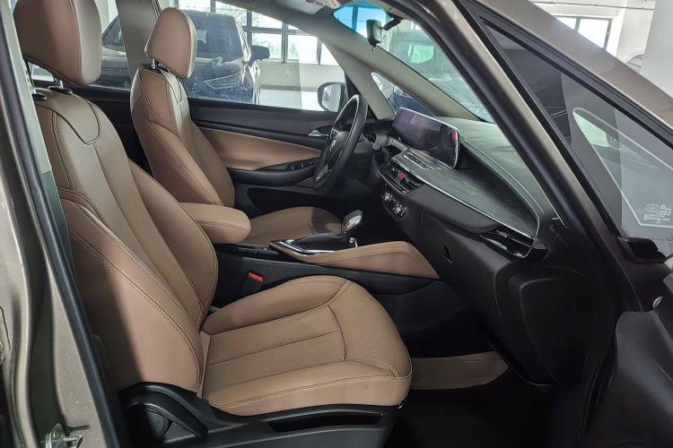 Used Buick GL6 2021 323T Mild Hybrid Connect Luxury Model Interior 4