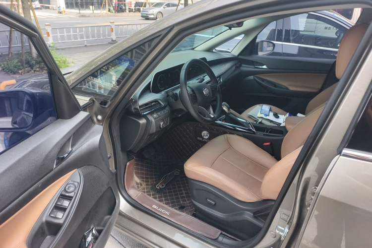 Used Buick GL6 2021 323T Mild Hybrid Connect Prestige Model Driver Seat