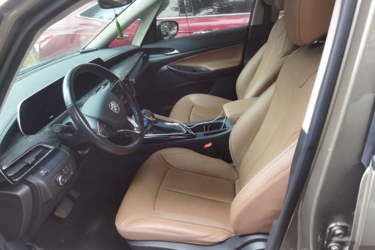 Used Buick GL6 2021 323T Mild Hybrid Connect Luxury Model Left Front Seat