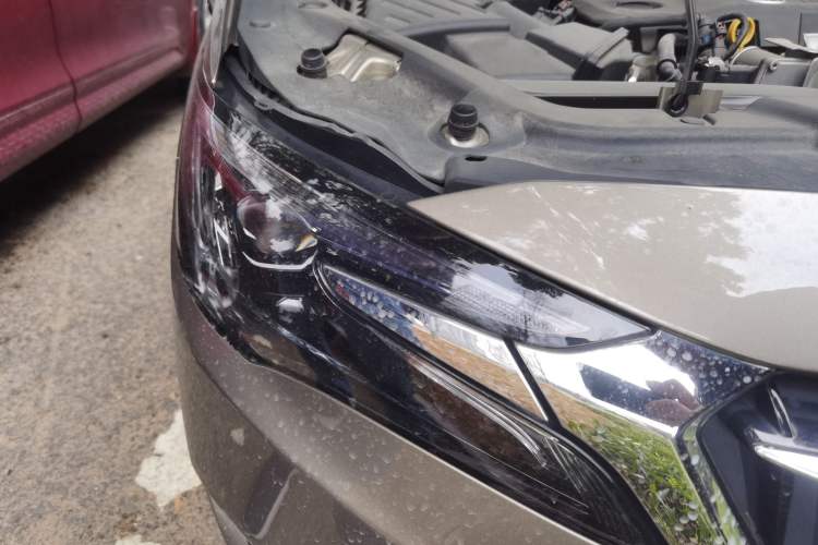 Used Buick GL6 2021 323T Mild Hybrid Connect Luxury Model Right Front Headlight