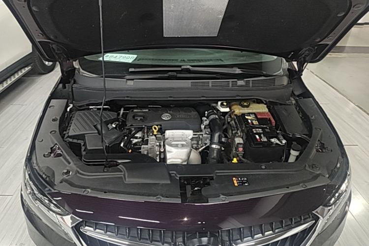 Used Buick GL6 2021 323T Mild Hybrid Connect Luxury Model Engine Bay