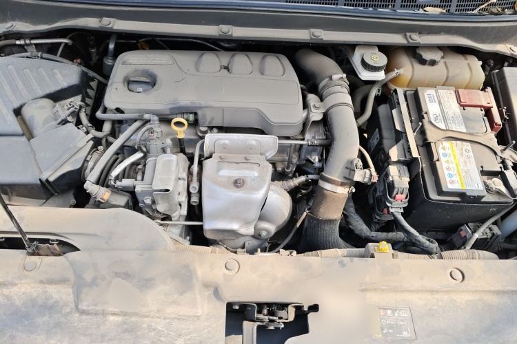 Used Buick GL6 2021 323T Mild Hybrid Connect Prestige Model Engine Bay