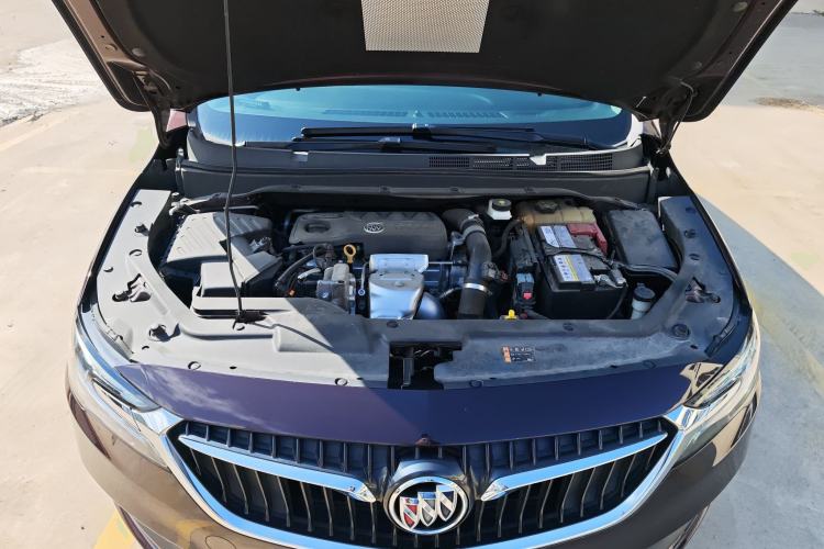 Used Buick GL6 2021 323T Mild Hybrid Connect Luxury Model Engine Bay