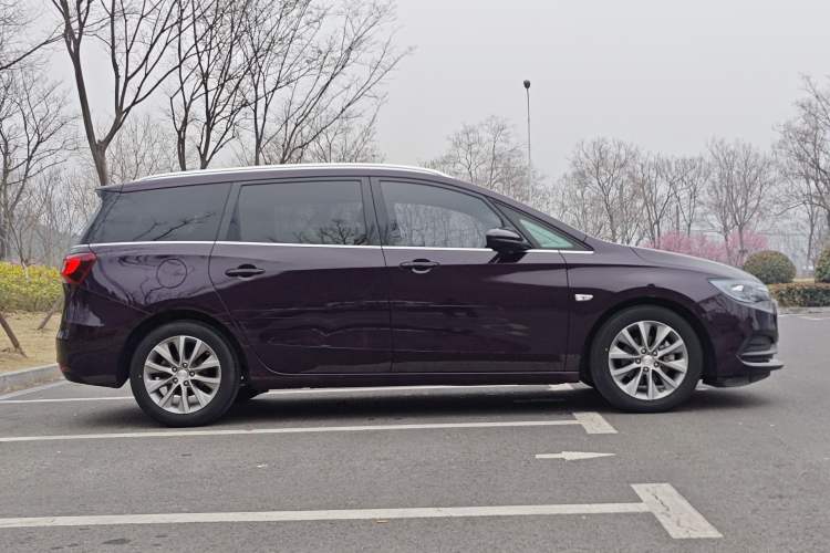 Used Buick GL6 2021 323T Mild Hybrid Connect Luxury Model Exterior 6