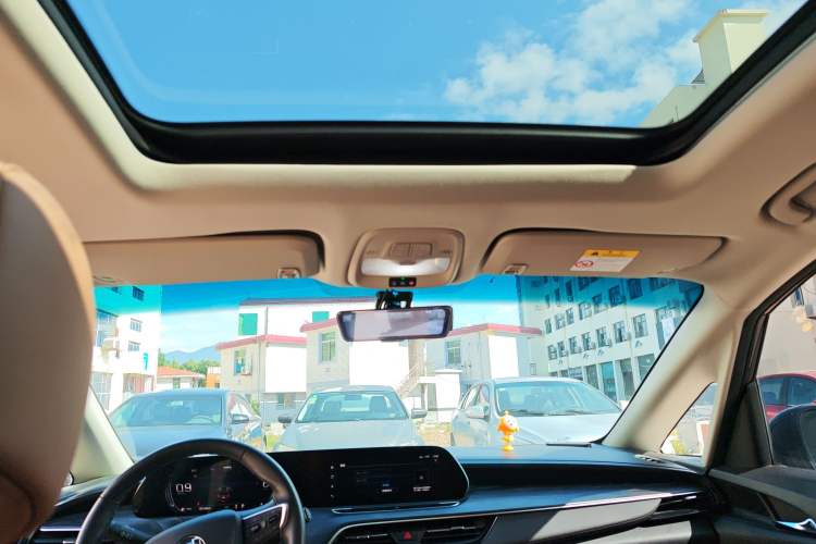 Used Buick GL6 2021 323T Mild Hybrid Connect Luxury Model Headliner
