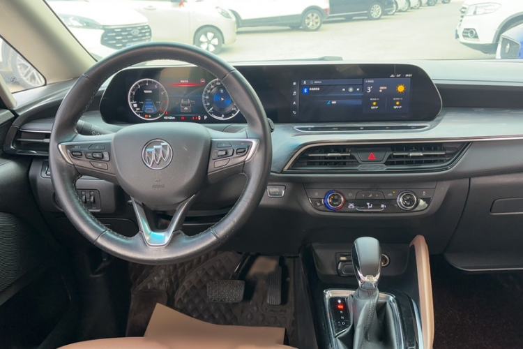 Used Buick GL6 2021 323T Mild Hybrid Connect Prestige Model Interior 1