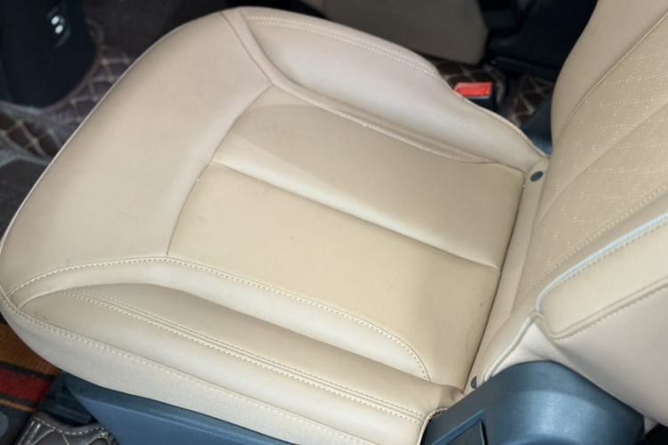 Used Buick GL6 2021 323T Mild Hybrid Connect Prestige Model Interior 1