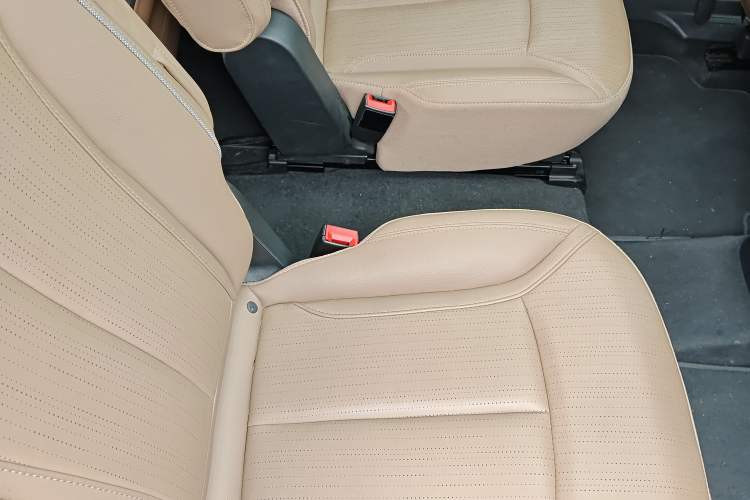 Used Buick GL6 2021 323T Mild Hybrid Connect Luxury Model Interior 12