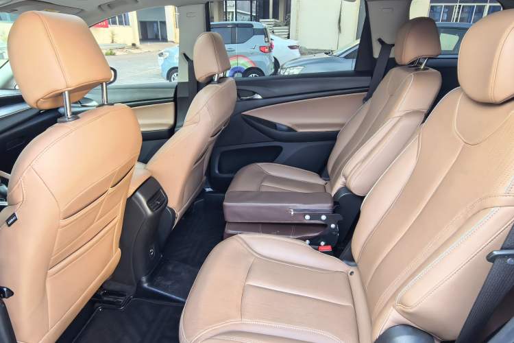 Used Buick GL6 2021 323T Mild Hybrid Connect Luxury Model Interior 3