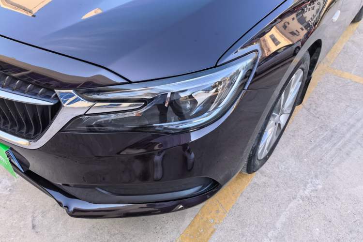 Used Buick GL6 2021 323T Mild Hybrid Connect Luxury Model Left Front Headlight