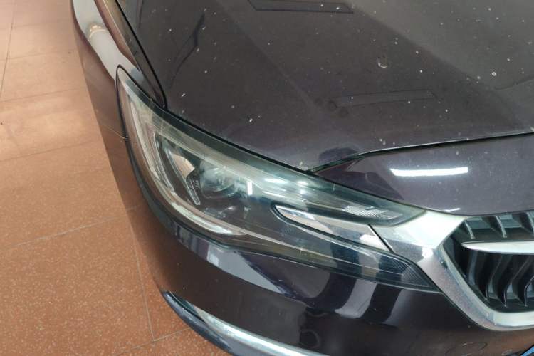Used Buick GL6 2021 323T Mild Hybrid Connect Prestige Model Right Front Headlight