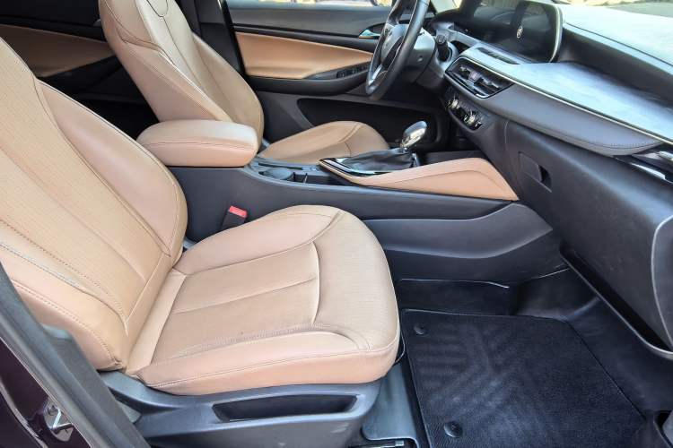 Used Buick GL6 2021 323T Mild Hybrid Connect Luxury Model Right Front Seat
