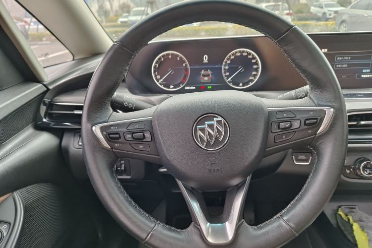 Used Buick GL6 2021 323T Mild Hybrid Connect Luxury Model Steering Wheel