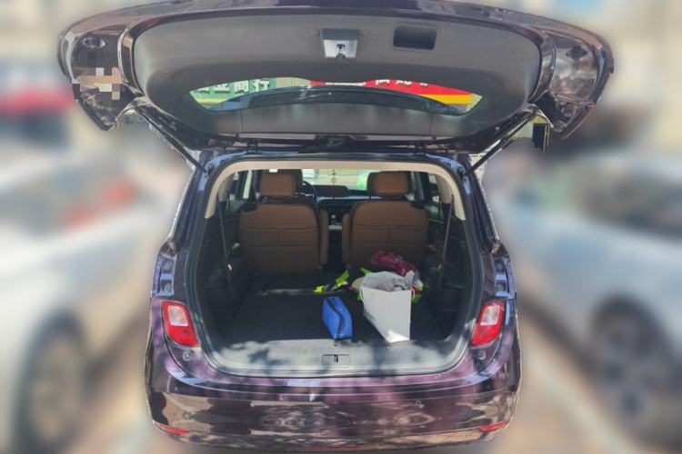 Used Buick GL6 2021 323T Mild Hybrid Connect Luxury Model Trunk
