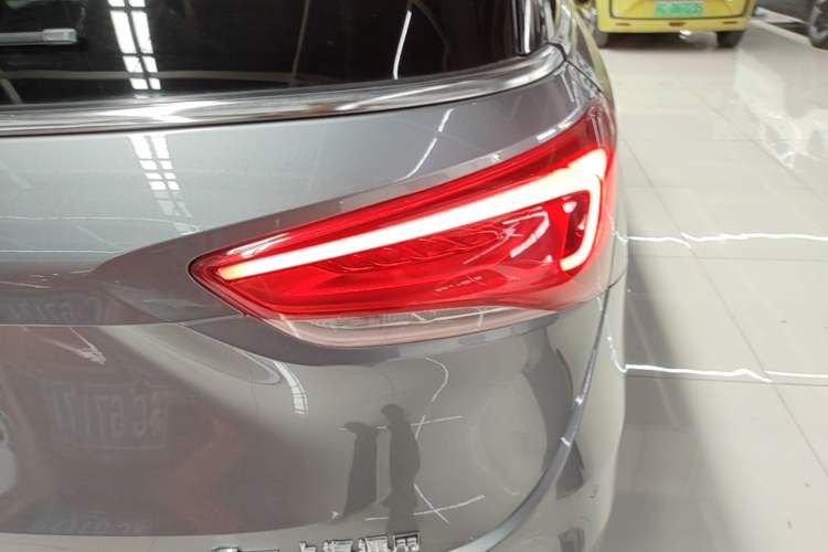 Used Buick GL6 2021 323T Mild Hybrid Connect Luxury Model Right Rear Taillight