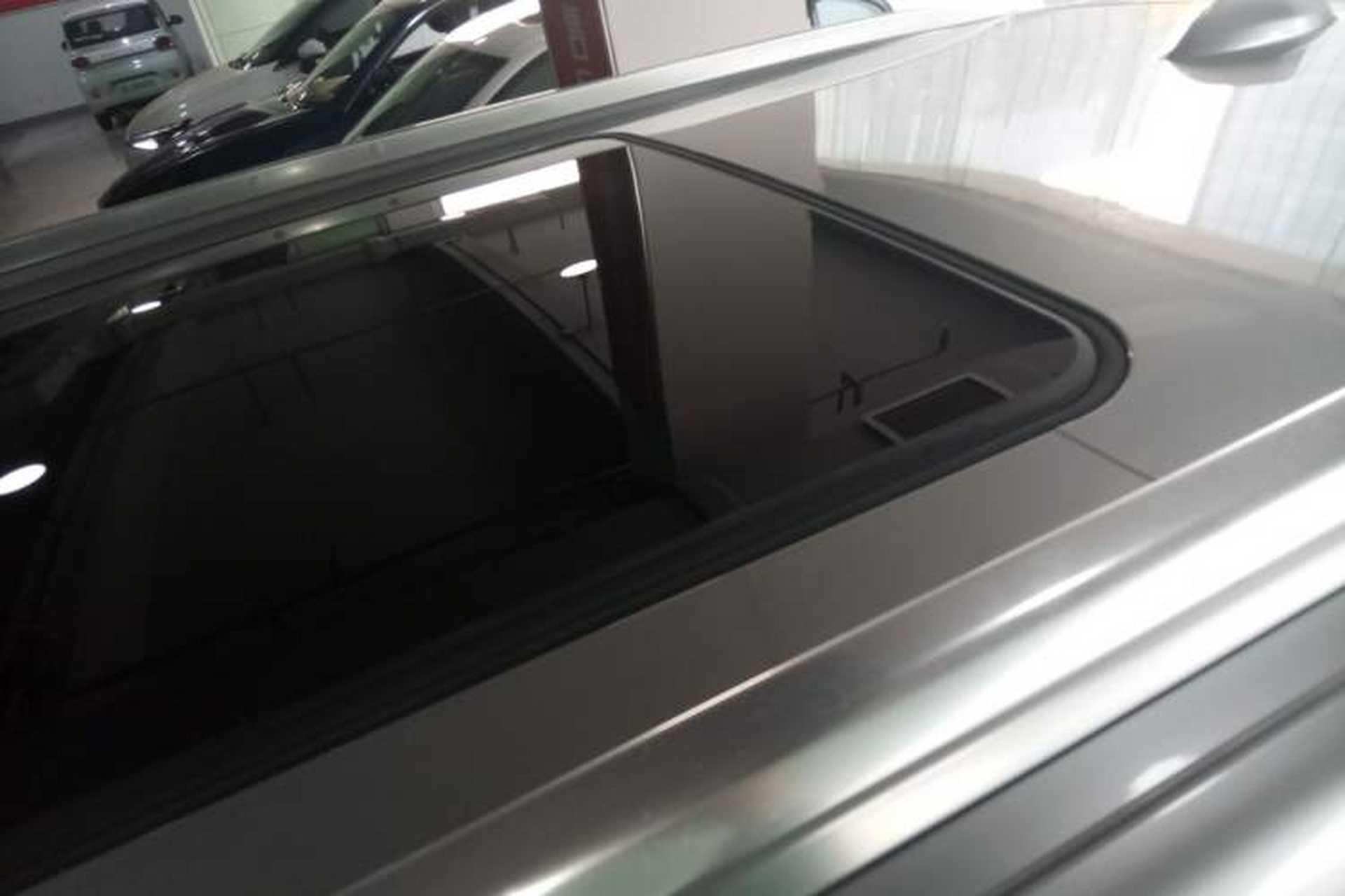 Used Buick GL6 2021 323T Mild Hybrid Connect Luxury Model Roof