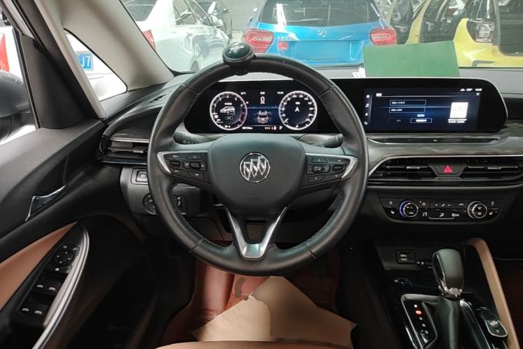 Used Buick GL6 2021 323T Mild Hybrid Connect Luxury Model Steering Wheel