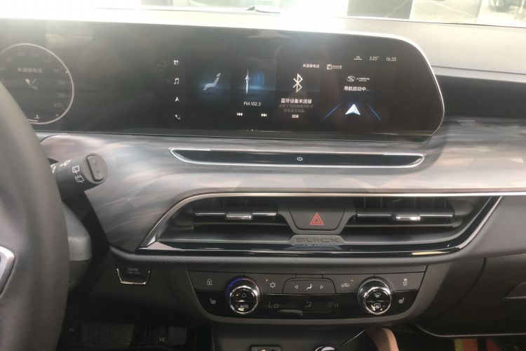Used Buick GL6 2021 323T Mild Hybrid Connect Luxury Model Audio And AC Panel