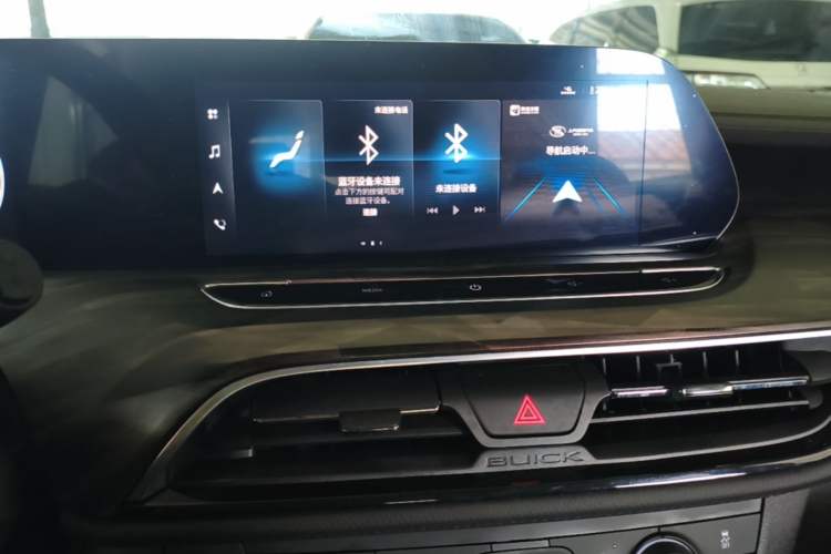 Used Buick GL6 2021 323T Mild Hybrid Connect Luxury Model Audio And AC Panel