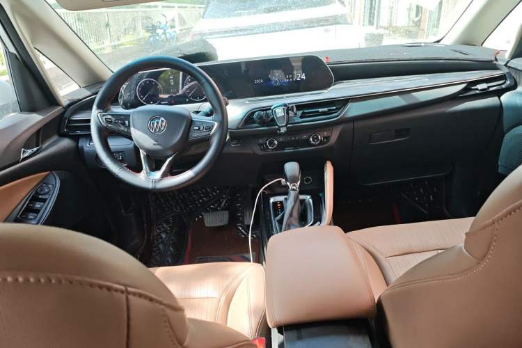 Used Buick GL6 2021 323T Mild Hybrid Connect Luxury Model Center Console