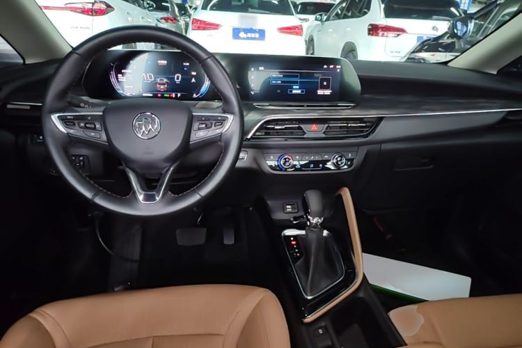 Used Buick GL6 2021 323T Mild Hybrid Connect Luxury Model Center Console