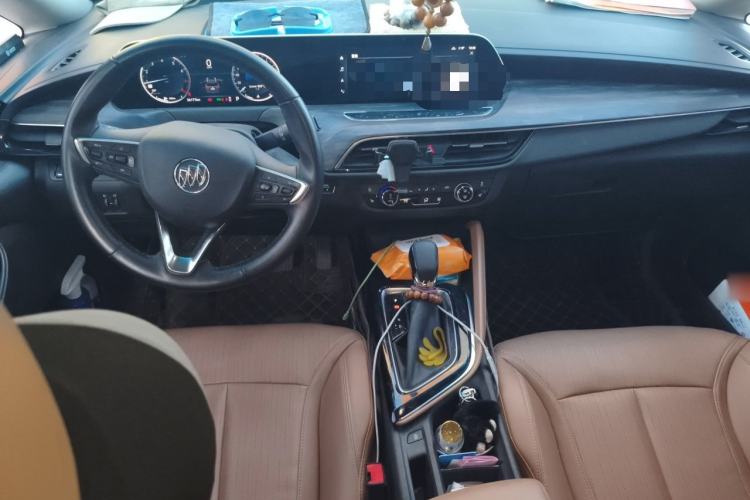Used Buick GL6 2021 323T Mild Hybrid Connect Luxury Model Center Console