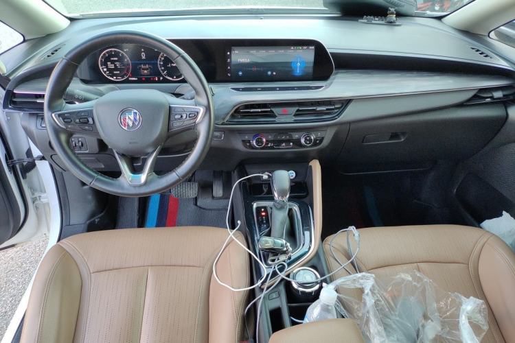 Used Buick GL6 2021 323T Mild Hybrid Connect Luxury Model Center Console