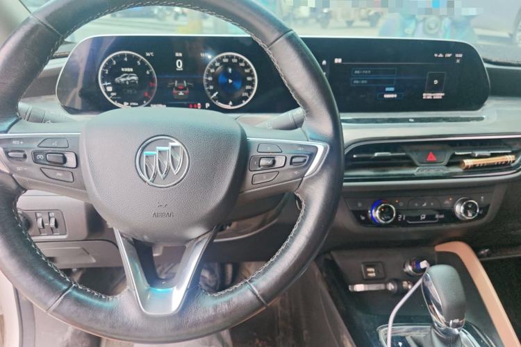 Used Buick GL6 2021 323T Mild Hybrid Connect Luxury Model Center Console