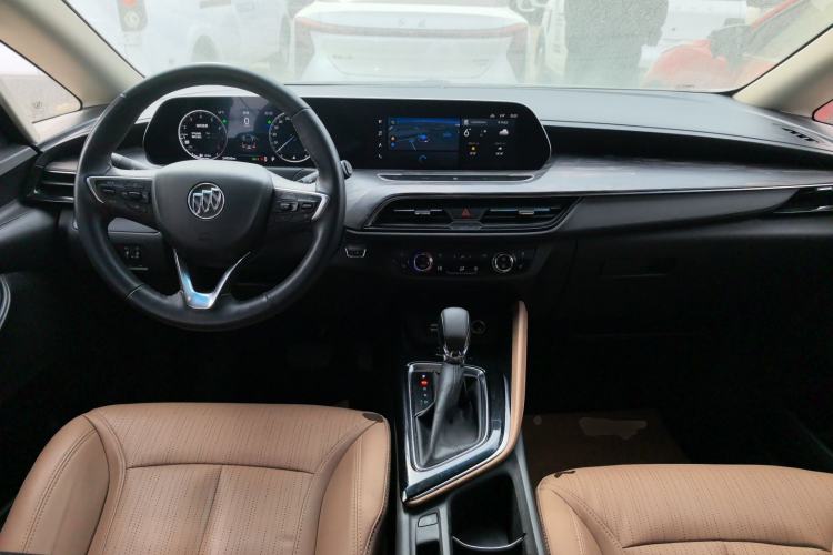 Used Buick GL6 2021 323T Mild Hybrid Connect Luxury Model Center Console
