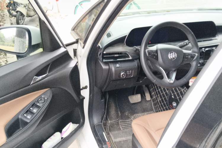 Used Buick GL6 2021 323T Mild Hybrid Connect Luxury Model Driver Seat
