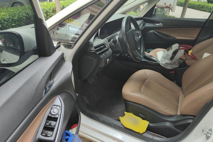 Used Buick GL6 2021 323T Mild Hybrid Connect Luxury Model Driver Seat
