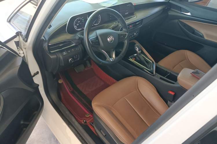 Used Buick GL6 2021 323T Mild Hybrid Connect Prestige Model Driver Seat