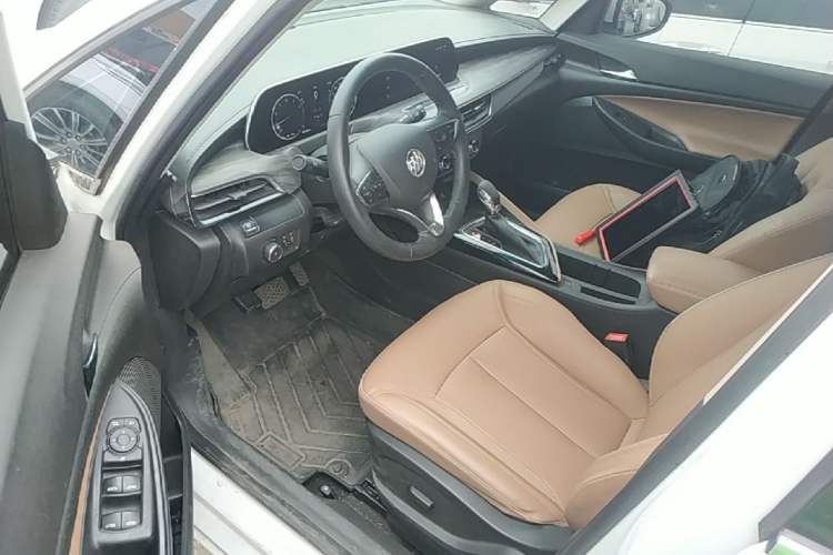 Used Buick GL6 2021 323T Mild Hybrid Connect Luxury Model Driver Seat