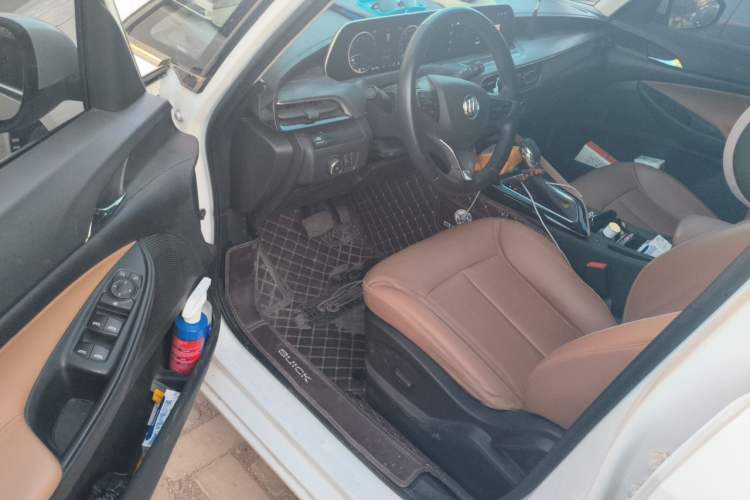 Used Buick GL6 2021 323T Mild Hybrid Connect Luxury Model Driver Seat