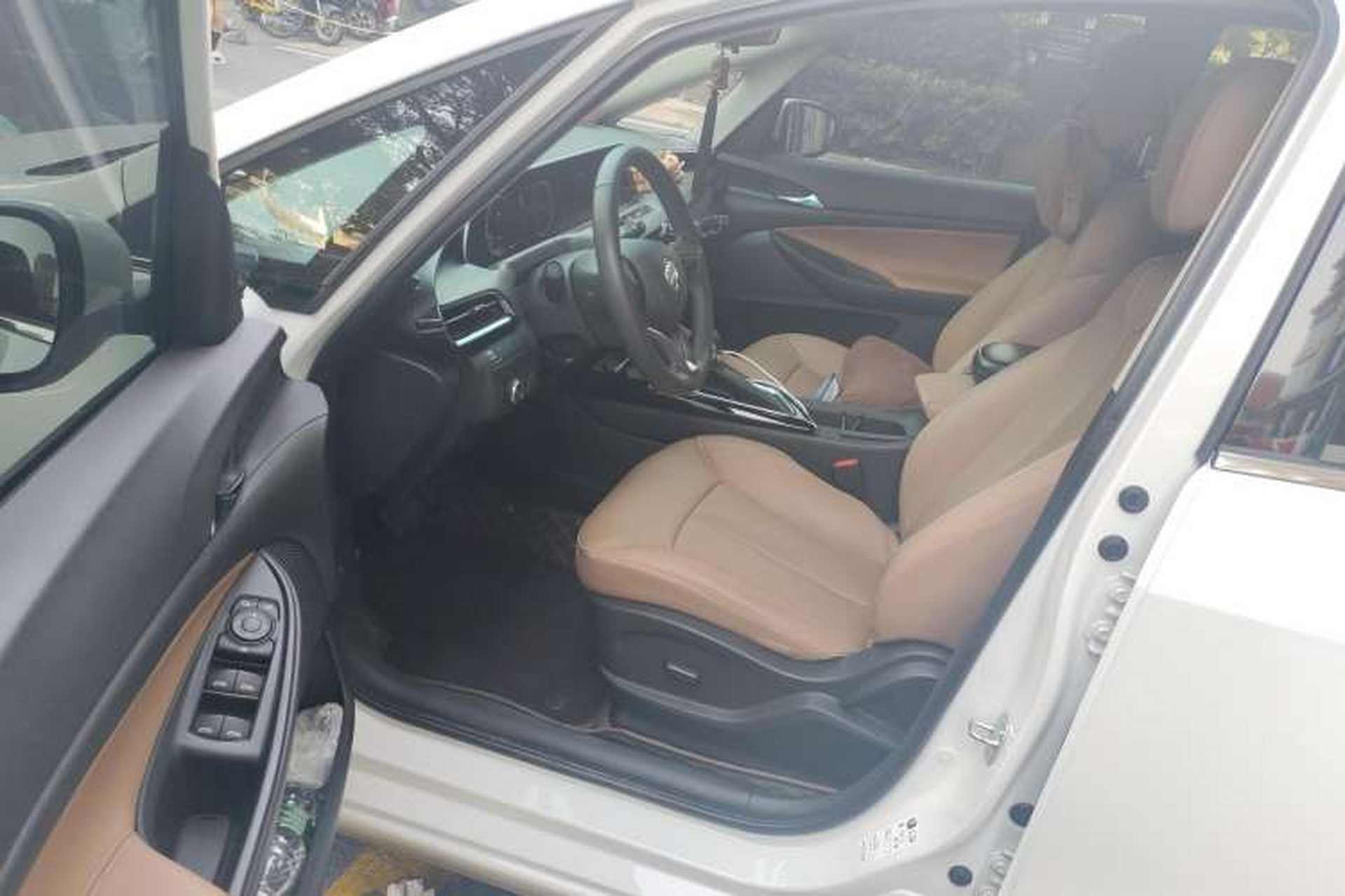 Used Buick GL6 2021 323T Mild Hybrid Connect Luxury Model Driver Seat