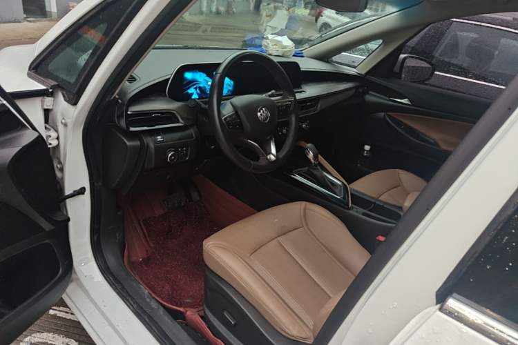 Used Buick GL6 2021 323T Mild Hybrid Connect Luxury Model Driver Seat