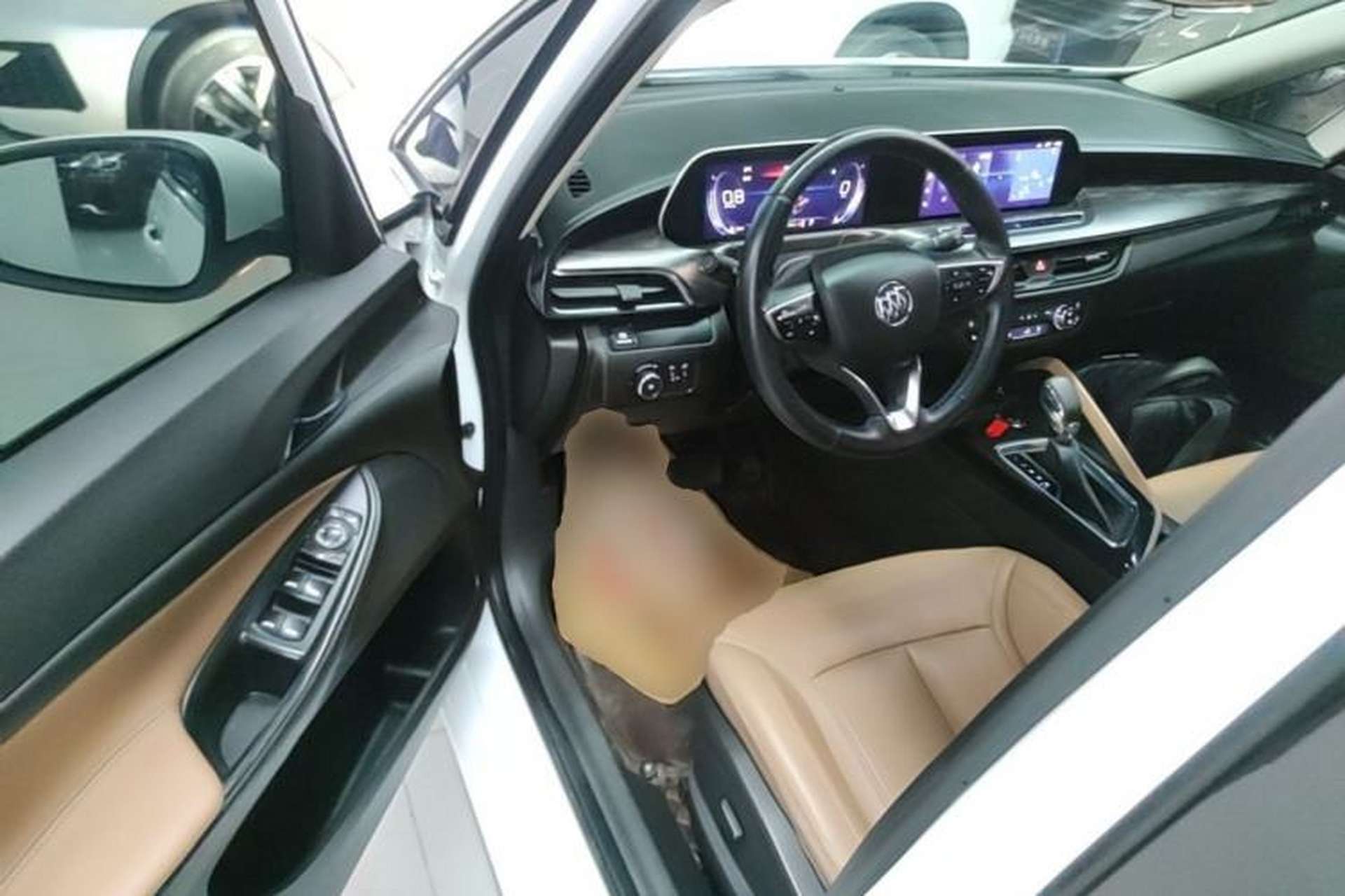 Used Buick GL6 2021 323T Mild Hybrid Connect Luxury Model Driver Seat