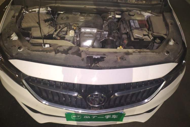 Used Buick GL6 2021 323T Mild Hybrid Connect Luxury Model Engine Bay