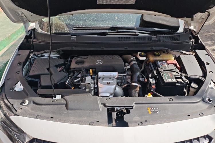Used Buick GL6 2021 323T Mild Hybrid Connect Luxury Model Engine Bay