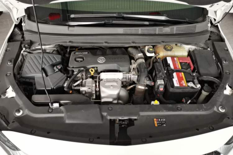 Used Buick GL6 2021 323T Mild Hybrid Connect Luxury Model Engine Bay