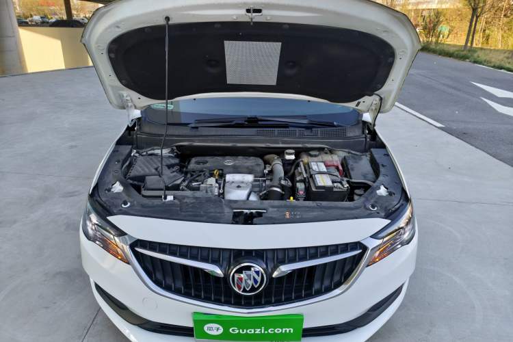 Used Buick GL6 2021 323T Mild Hybrid Connect Luxury Model Engine Bay