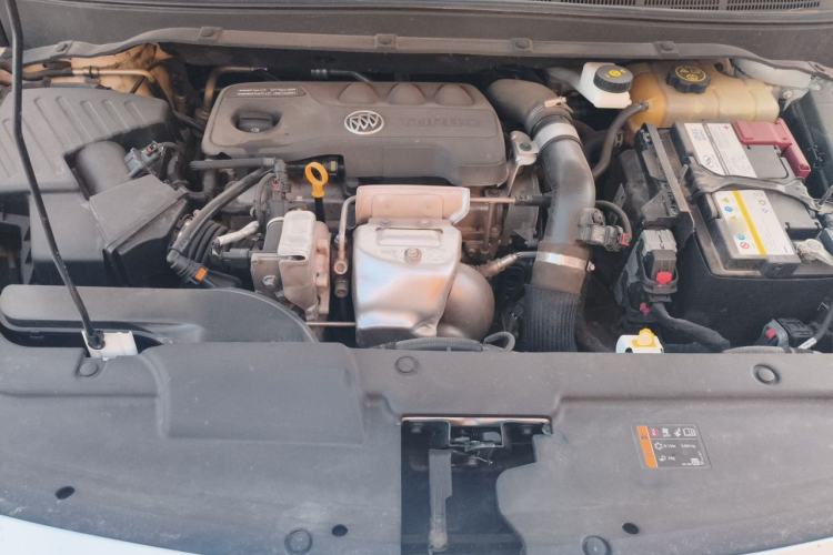 Used Buick GL6 2021 323T Mild Hybrid Connect Luxury Model Engine Bay